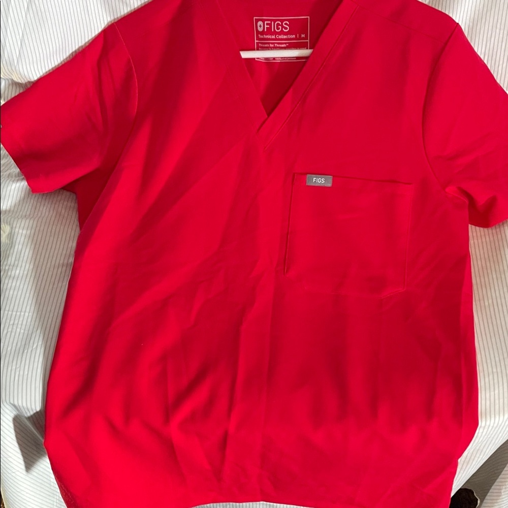 Figs Women's  Short Sleeve V-Neck Top in Red